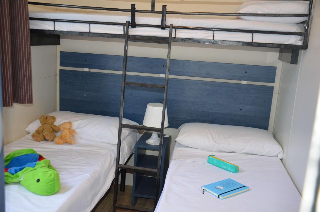 Happy Camp Mobile Homes In Castello Camping & Summer Resort Neos Marmaras Exterior photo