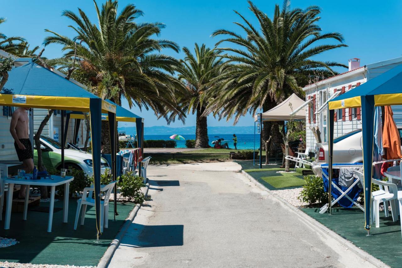 Happy Camp Mobile Homes In Castello Camping & Summer Resort Neos Marmaras Exterior photo